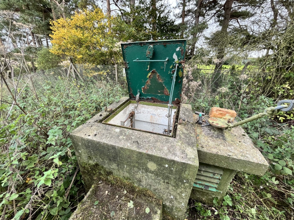 You could be Putin on the Ritz in your very own Nuclear Bunker SDL